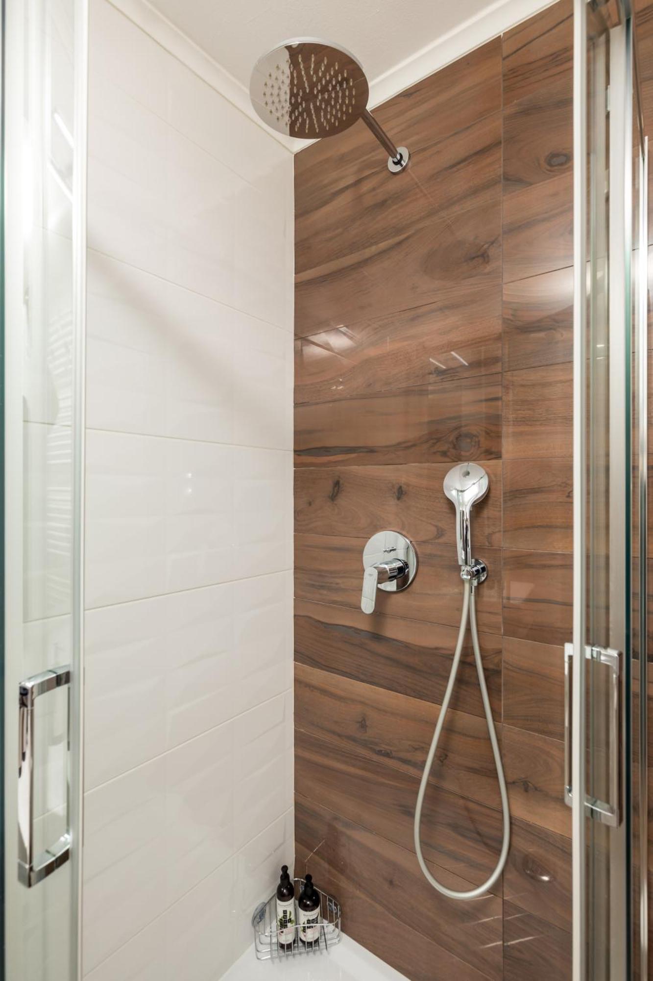 Sorgenfrei Apartment Ровинь Экстерьер фото
